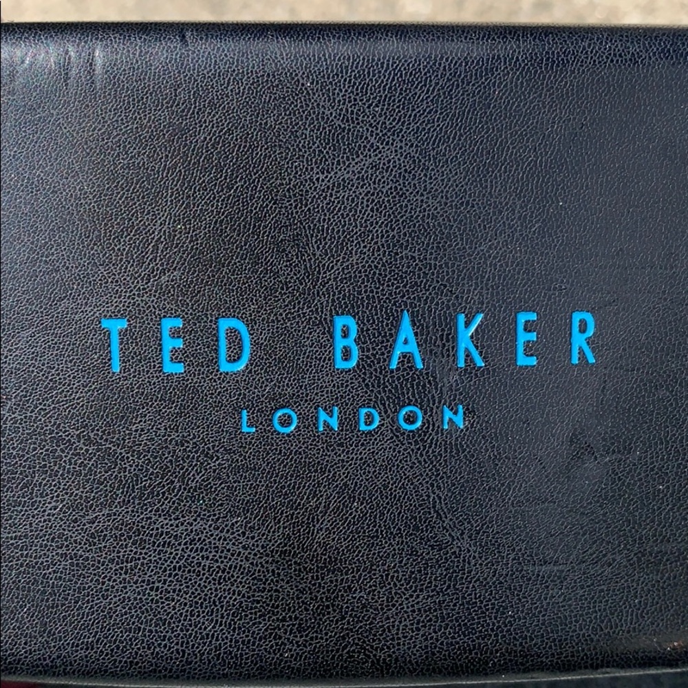 TED BAKER SUNGLASSES⭐️ - Picture 4 of 4